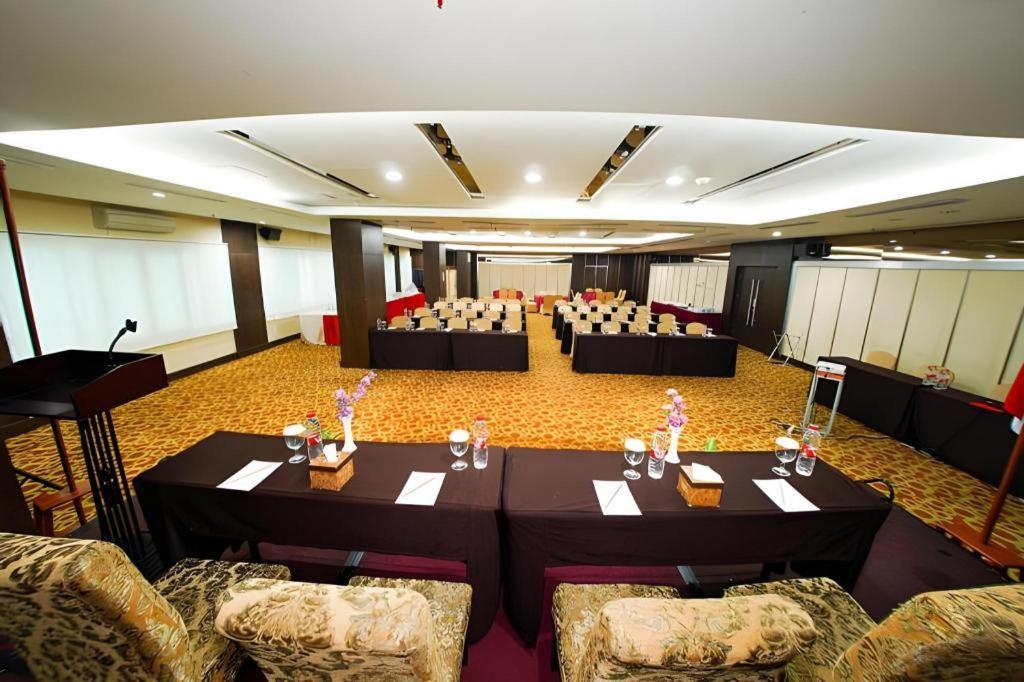 Grand 4* Pekanbaru